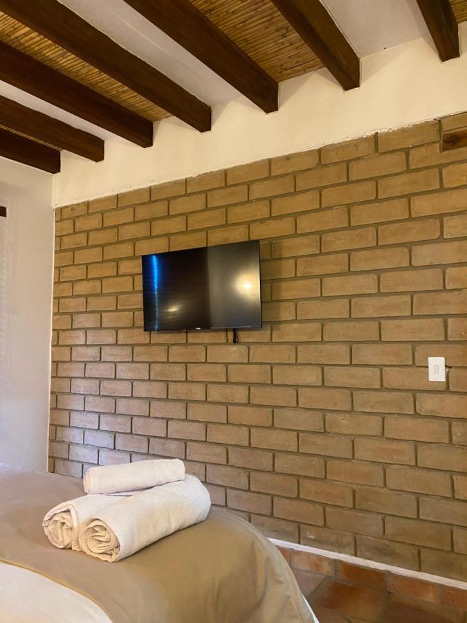 Hotel Alandalus ビージャ・デ・レイバ エクステリア 写真